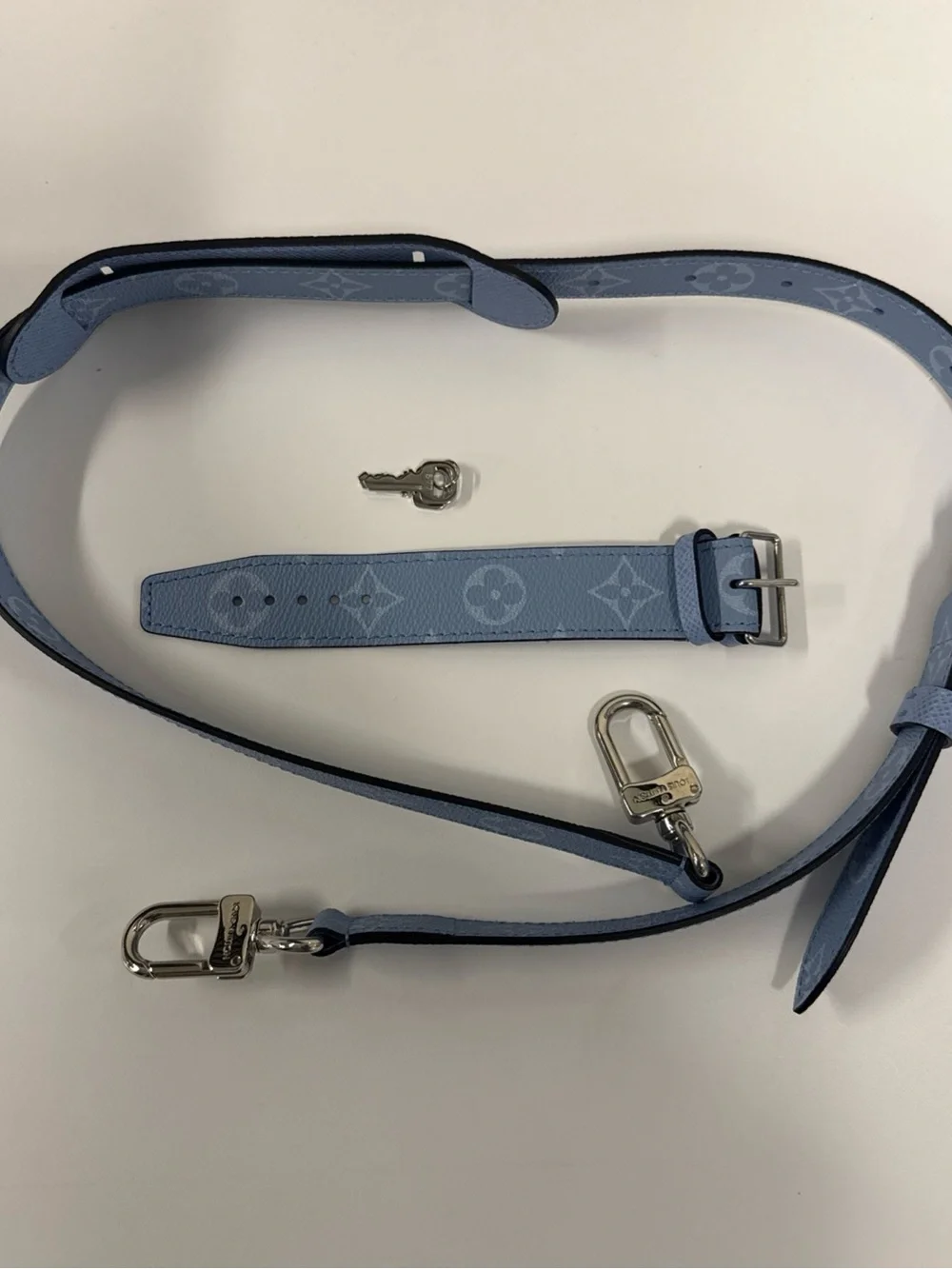 Louis Vuitton Keepall Bandouliere 50 Blue Taigarama Leather Bag Unisex